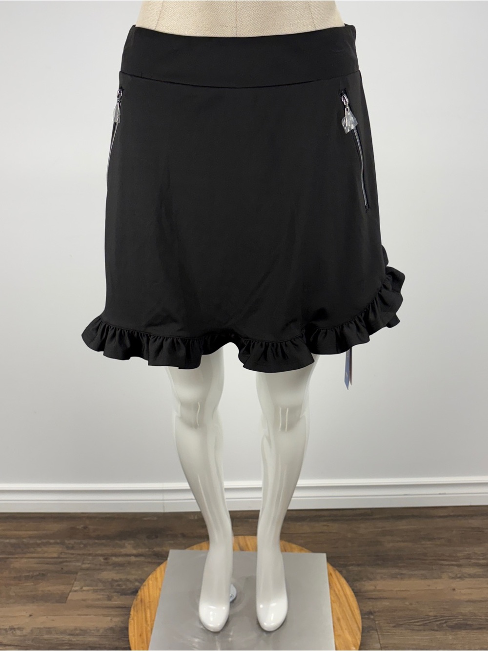 NWT ACEGOLFS Black Ruffle Golf Skort Size S High Waisted Tennis Skirt Athletic